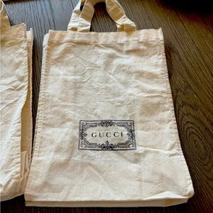 Gucci lightweight cotton tote bag. small